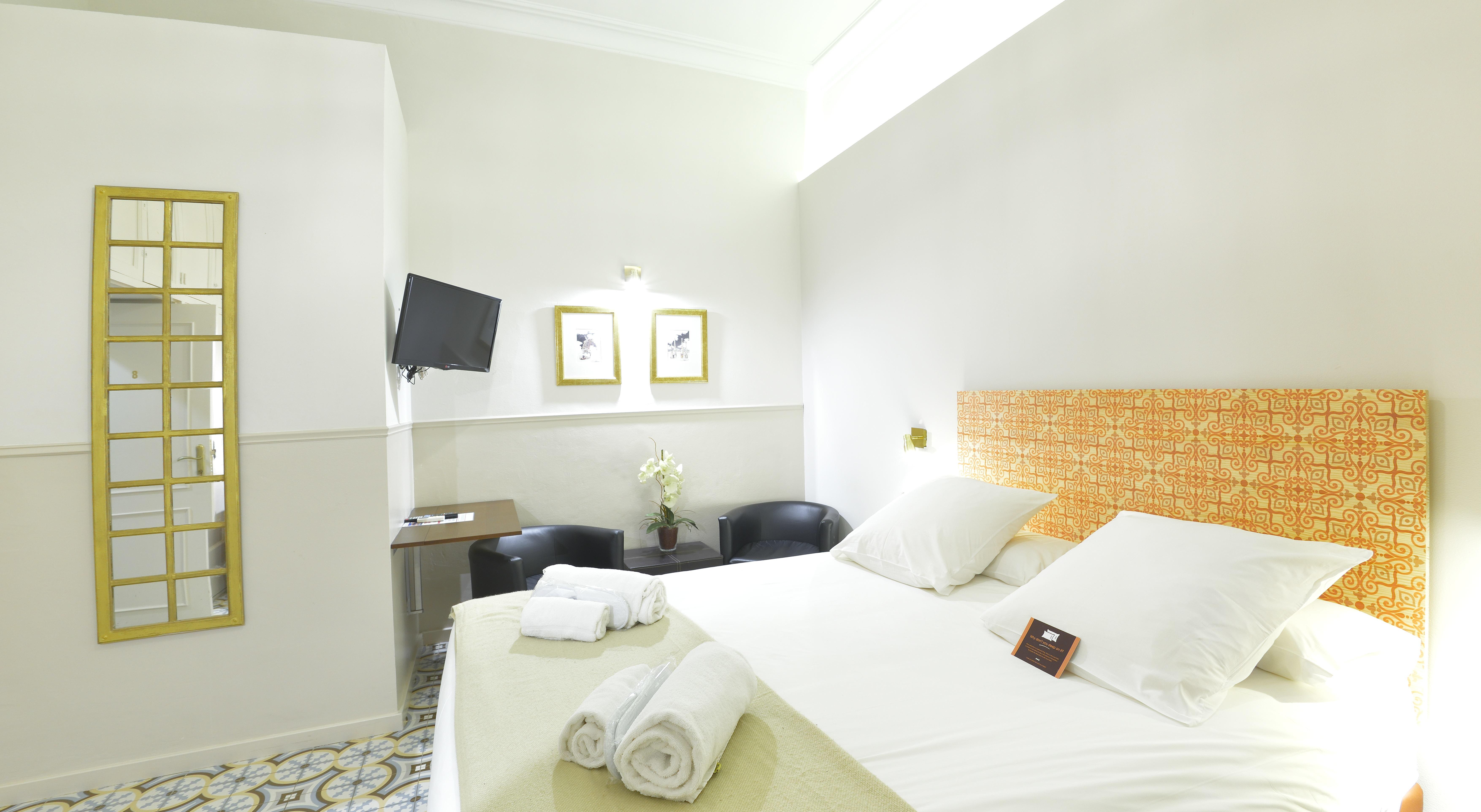 Mihlton Barcelona Boutique B&B (Adults Only) Экстерьер фото