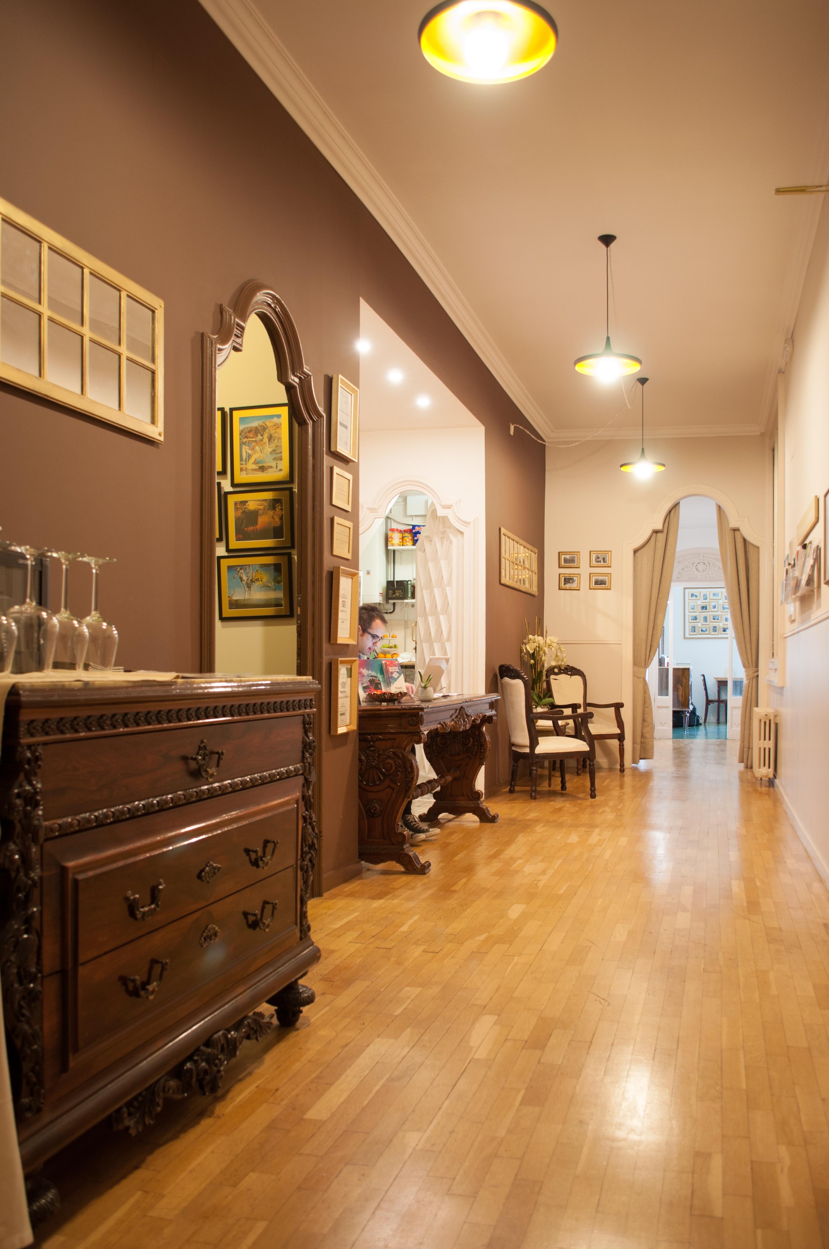 Mihlton Barcelona Boutique B&B (Adults Only) Экстерьер фото
