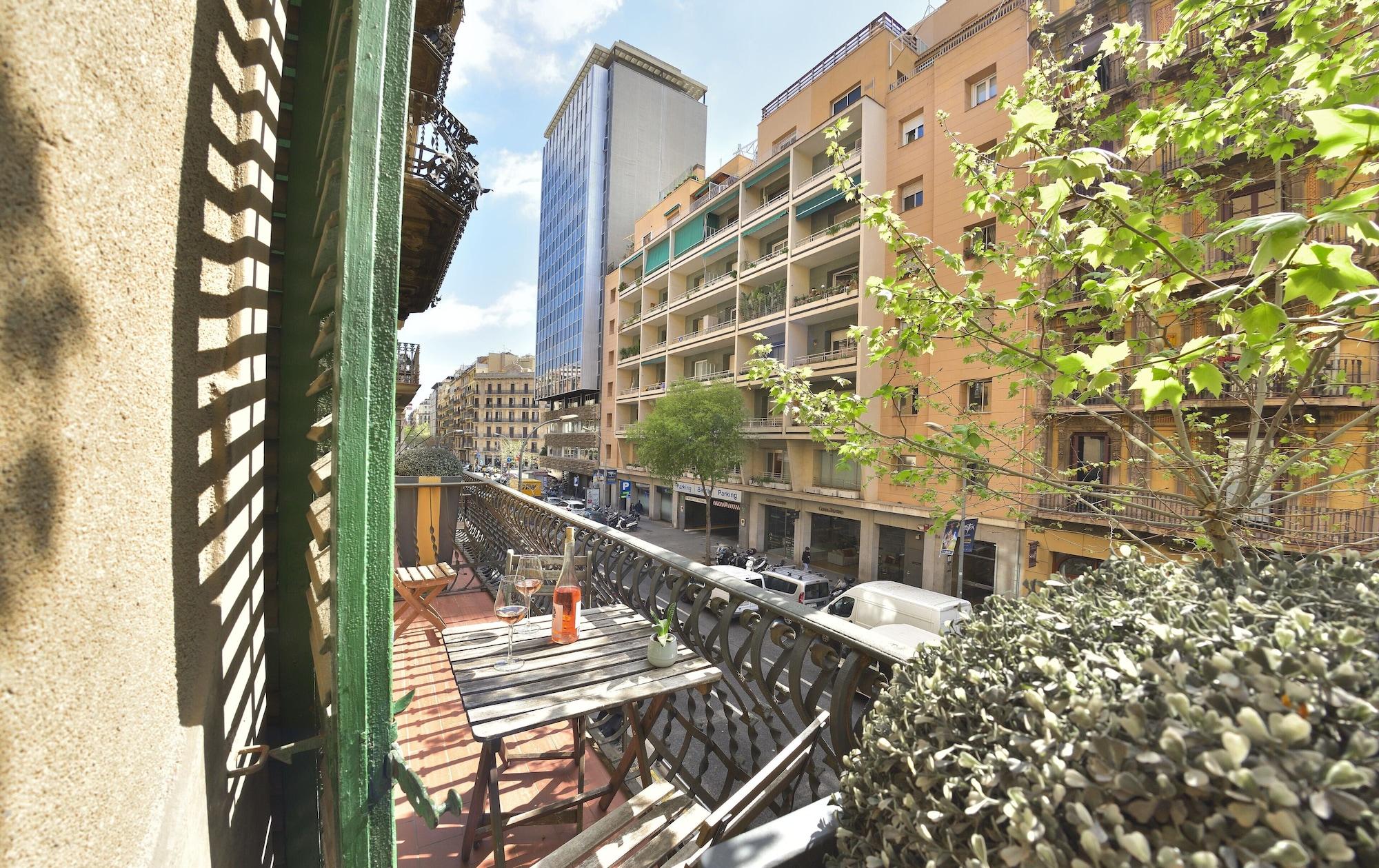 Mihlton Barcelona Boutique B&B (Adults Only) Экстерьер фото