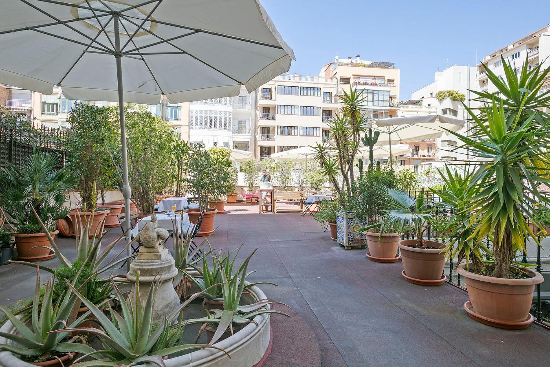 Mihlton Barcelona Boutique B&B (Adults Only) Экстерьер фото
